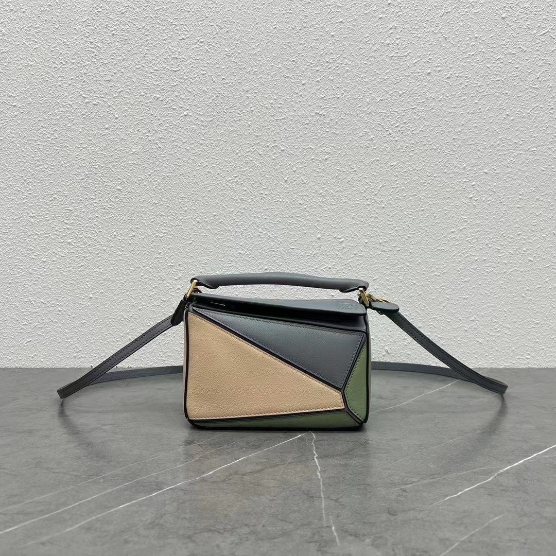 Loewe Mini Puzzle Bag in Classic Calfskin Multicolour